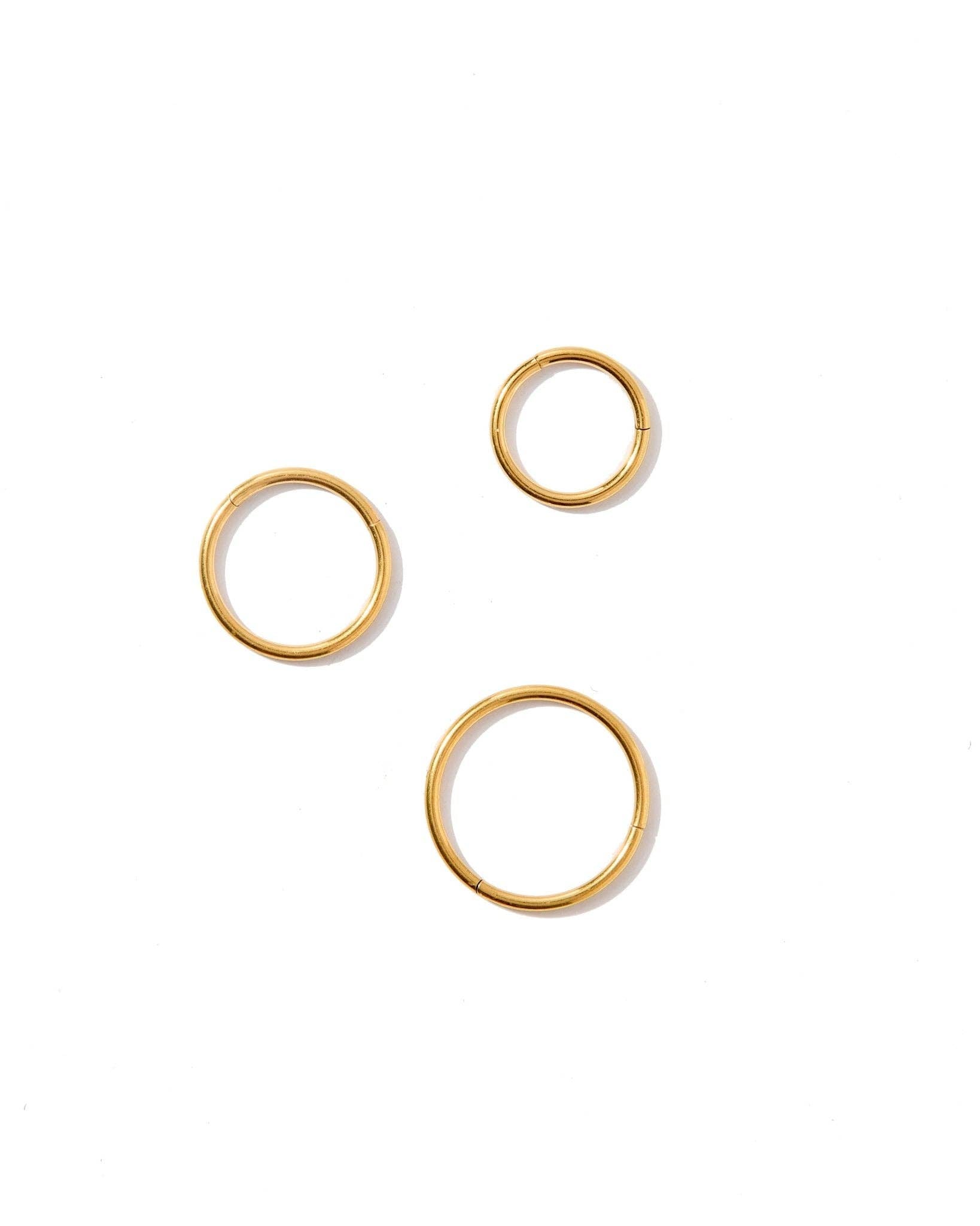 Huggie Infinity Hoop Earrings - Gold 12mm
